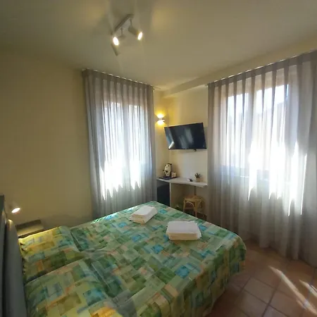 Guest house Raggio Di Sole *